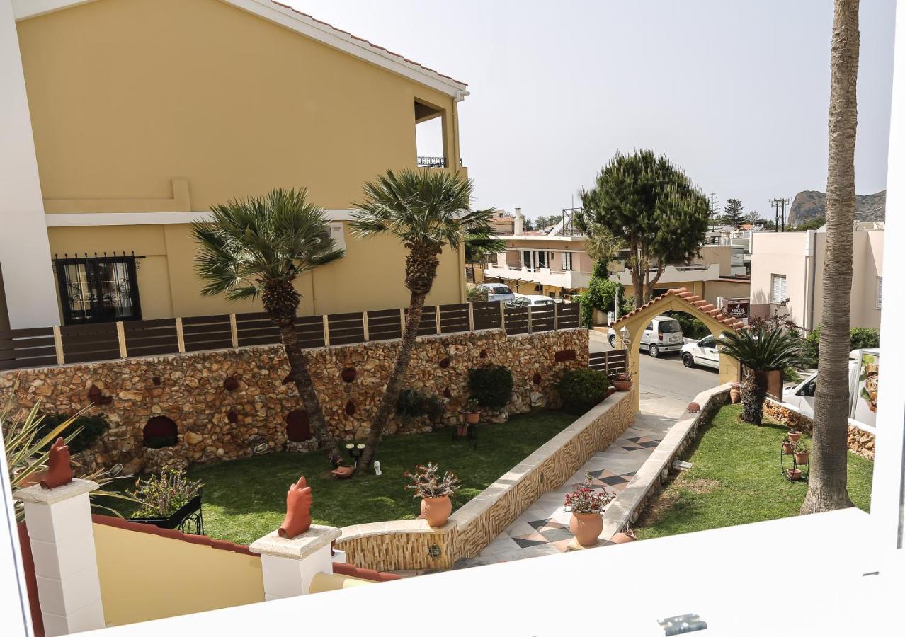 Heaven Apartments Agia Marina Exterior foto